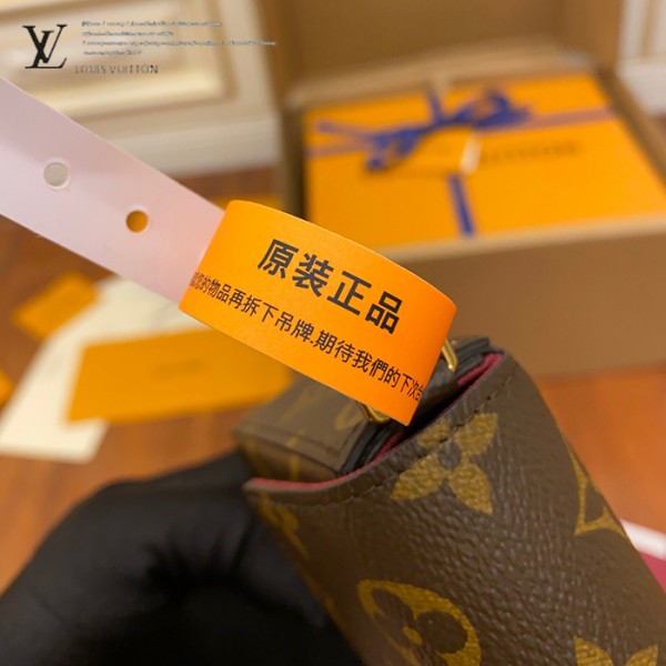 gucciaaa-38678-gallery-75504-a0c8d3d6703a219f M61276 三件套手包斜背包|簡約日常|簡約日常實拍視角