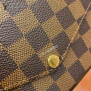 gucciaaa-38679-gallery-75522-9b29f9ce349c637a N63032 三件套手包斜背包|簡約日常|簡約日常實拍視角