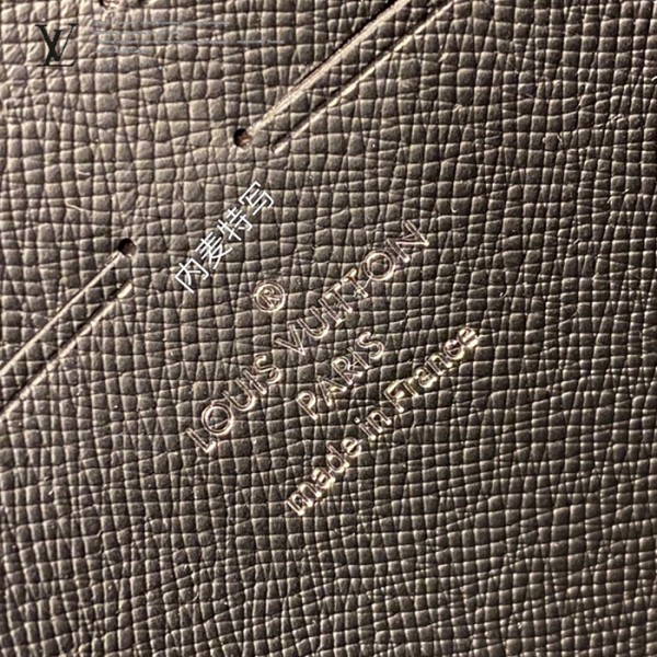 gucciaaa-38682-gallery-75551-7f1ae5a7d15b9521 M69535 男士手包|簡約日常|商品實拍視角 02