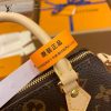 gucciaaa-38684-gallery-75580-a0e316b2c2c2f255 M61252 NANO mini枕頭包|簡約日常|商品實拍視角 12