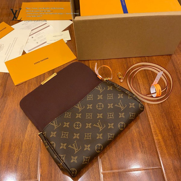 gucciaaa-38686-gallery-75597-c9fa10a3dbebf8c7 M40718 小號斜背包晚宴包|簡約日常|商品實拍視角 06