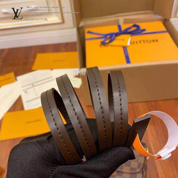 gucciaaa-38688-gallery-75617-8c8b472130d68b47 N41129 小號斜背包|簡約日常|商品實拍視角 03