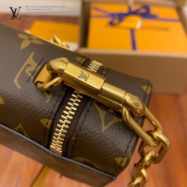 gucciaaa-38693-gallery-75691-6091e38d26769afc M44914 手機包|簡約日常|商品實拍視角 07