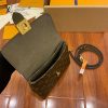 gucciaaa-38696-gallery-75729-295c574720832a79 M44797 手提斜背包|簡約日常|商品實拍視角 03