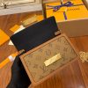 gucciaaa-38697-gallery-75746-666136b5bc71ee21 M68746 小號達芙妮郵差包|簡約日常|簡約日常實拍視角