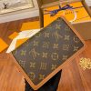 gucciaaa-38697-gallery-75747-4d7ac64d32d77b16 M68746 小號達芙妮郵差包|簡約日常|商品實拍視角 06
