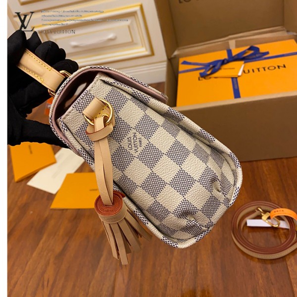 gucciaaa-38698-gallery-75758-2ecde89c0ddbbd97 N41581 郵差包|簡約日常|商品實拍視角 04