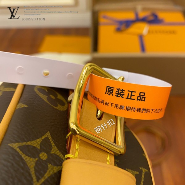 gucciaaa-38703-gallery-75815-94ee2a67695a490c M52294 化妝包圓餅包|簡約日常|商品實拍視角 03
