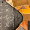 gucciaaa-38706-gallery-75853-2658b33878c7ed51 M69443 男士三合一郵差包|簡約日常|商品實拍視角 04