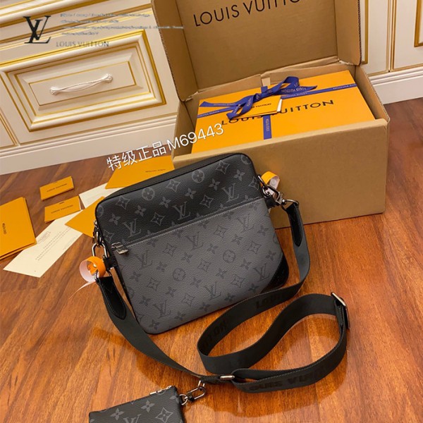 gucciaaa-38706-gallery-75854-4cb57b7fc521ae66 M69443 男士三合一郵差包|簡約日常|商品實拍視角 01