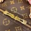 gucciaaa-38710-gallery-75908-13ba6e22d66a4b7f M41112 SPEEDY 30枕頭包|簡約日常|商品實拍視角 02
