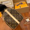 gucciaaa-38710-gallery-75920-55a5d555b08d71e1 M41112 SPEEDY 30枕頭包|簡約日常|商品實拍視角 13