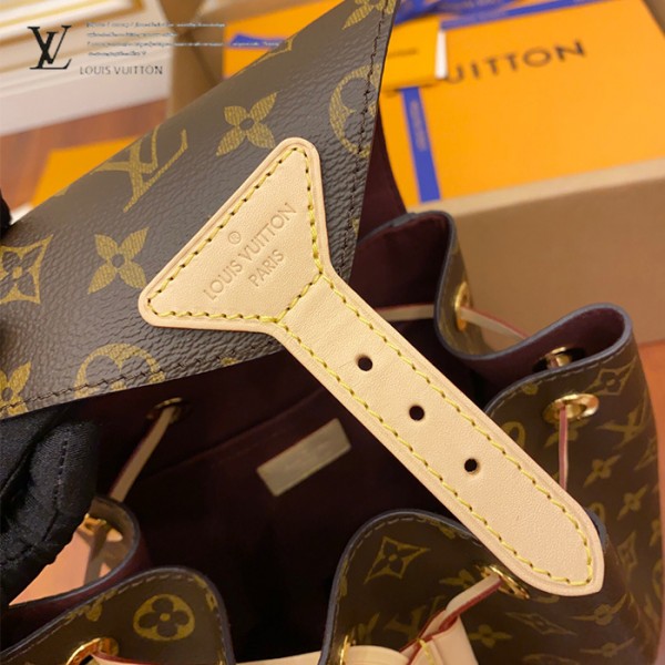 gucciaaa-38714-gallery-75973-cb3efd7e35de7c53 M43431 雙肩包|簡約日常|簡約日常實拍視角