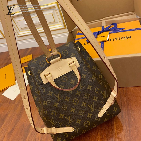 gucciaaa-38714-gallery-75978-2f82a8358e719dd7 M43431 雙肩包|簡約日常|商品實拍視角 10