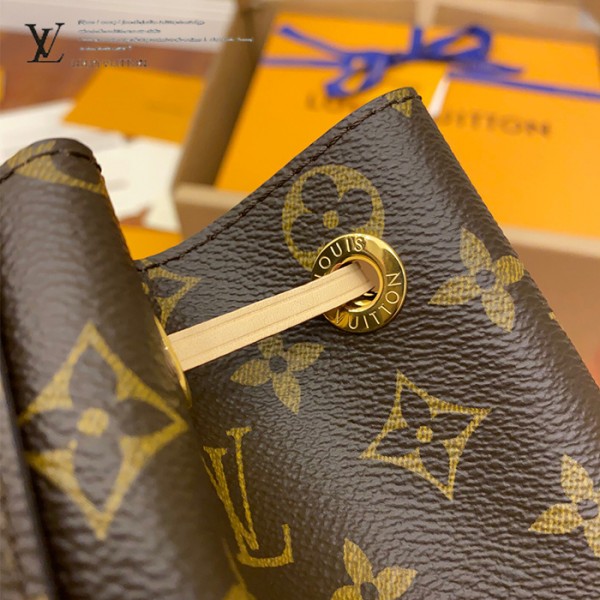 gucciaaa-38714-gallery-75981-4b4f496051a609ea M43431 雙肩包|簡約日常|商品實拍視角 13