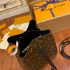 gucciaaa-38715-gallery-75997-b5e6bb6b65714668 M44020 女士NOE水桶包|簡約日常|商品實拍視角 06