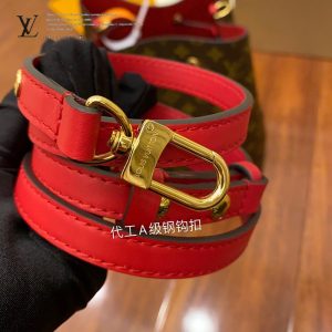 gucciaaa-38716-gallery-76010-681a49770f15d50f M44021 水桶包|簡約日常|簡約日常實拍視角