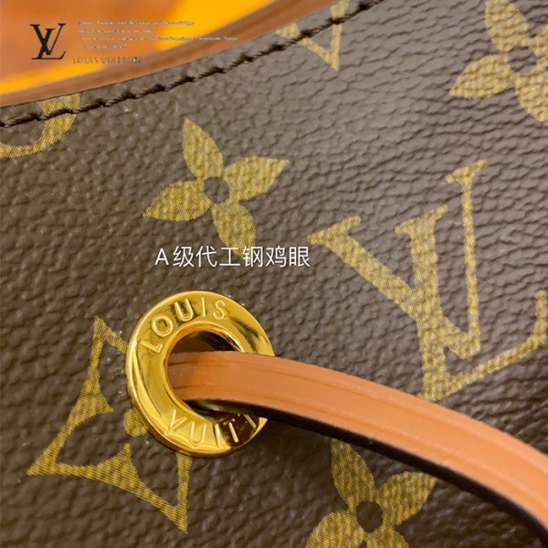 gucciaaa-38718-gallery-76024-43b40259bfefa79d M44887 水桶包|簡約日常|商品實拍視角 02