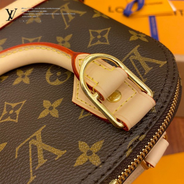 gucciaaa-38719-gallery-76033-2e0a764ad3ea987c M53152 ALMA bb 貝殼包|簡約日常|商品實拍視角 03