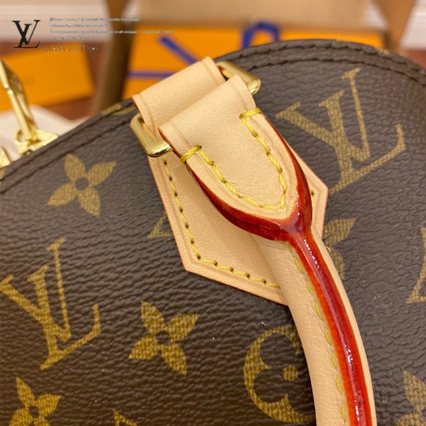 gucciaaa-38719-gallery-76041-e69e94a6e085ee83 M53152 ALMA bb 貝殼包|簡約日常|商品實拍視角 10