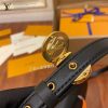 gucciaaa-38720-gallery-76047-5172a9ac5374dbe9 M55948 女士郵差包|簡約日常|商品實拍視角 04