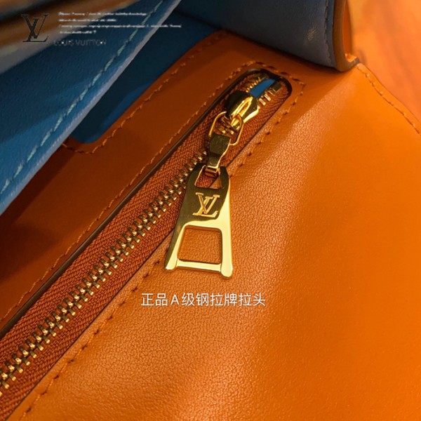 gucciaaa-38723-gallery-76111-32d057118cc80520 M55952 LV正品級女士郵差包
