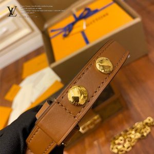 gucciaaa-38729-gallery-76179-72c719f6d4050619 M44391 達芙妮郵差包|簡約日常|簡約日常實拍視角
